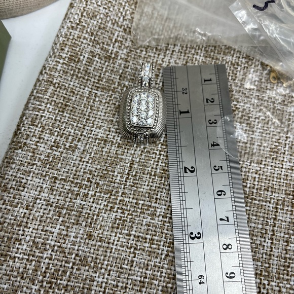 Vintage Judith Ripka Sterling Silver CZ Cluster Enhancer Pendant - Picture 15 of 16